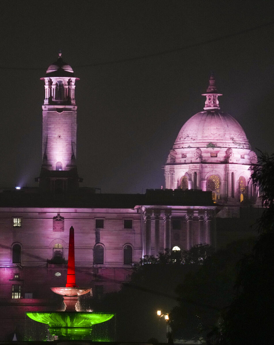 Illuminated Rashtrapati Bhavan on I-Day eve in Delhi
