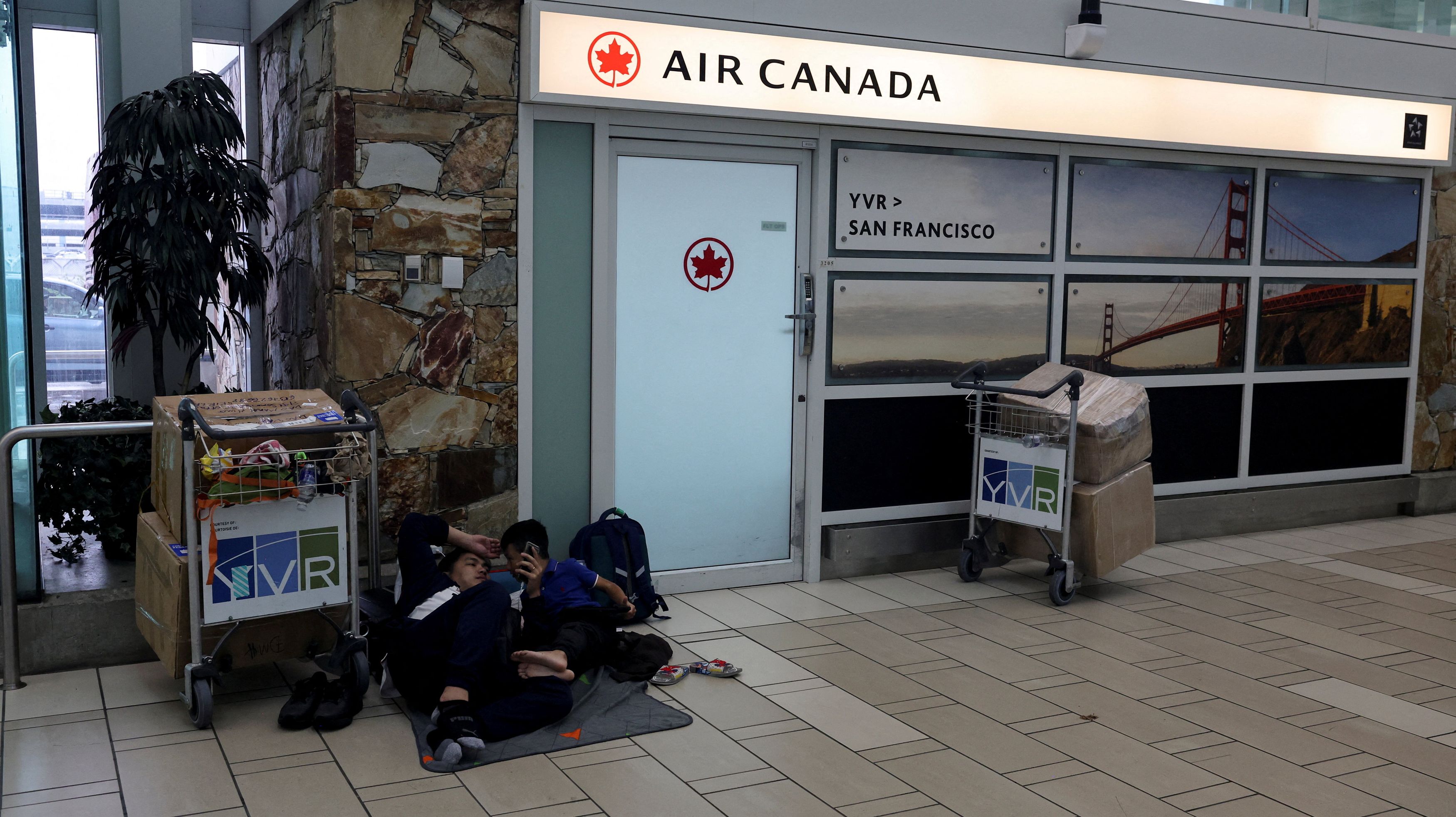 Air Canada to resume flights after government moves to end strike