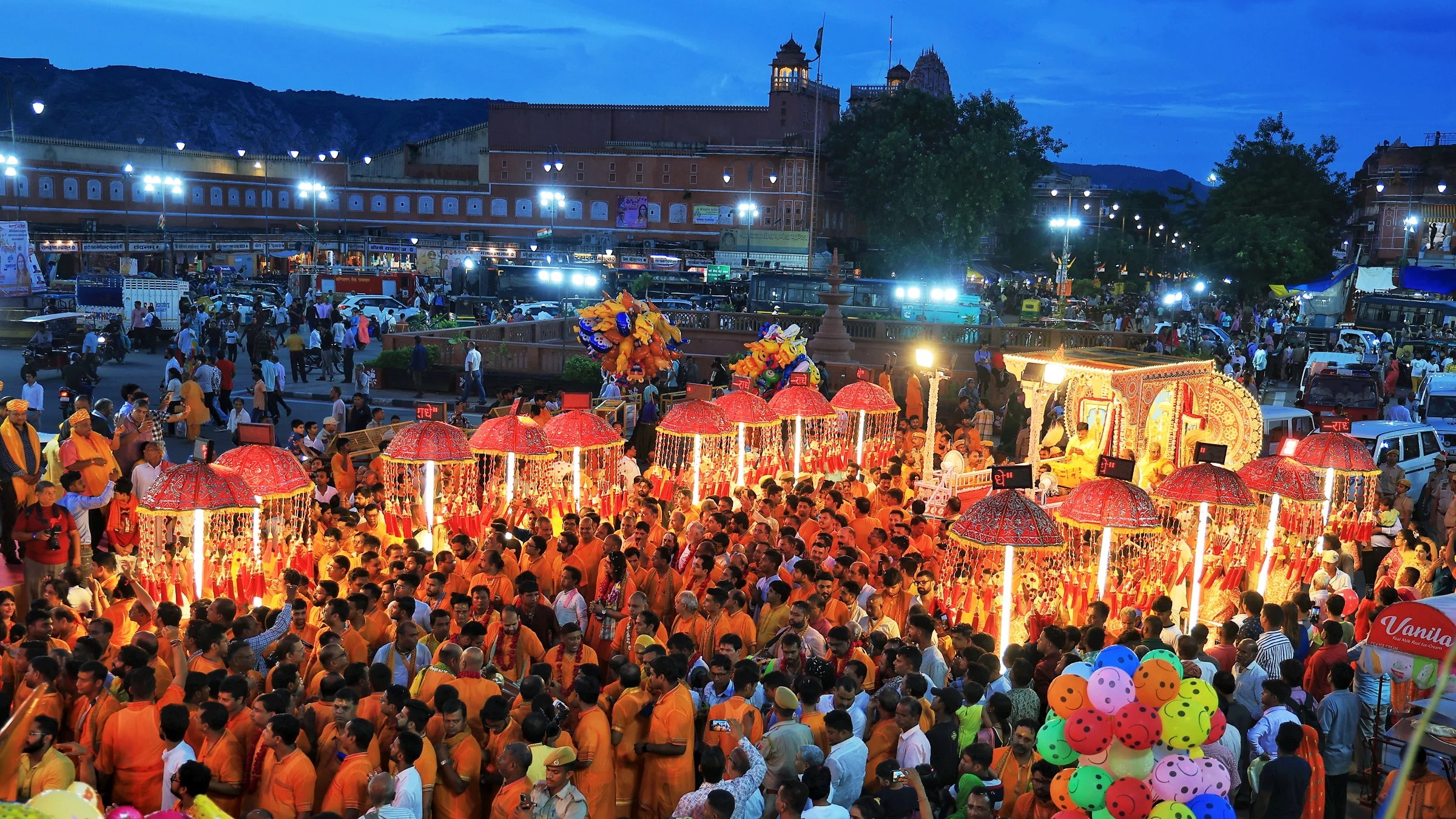 Lakhs of devotees throng temples across Rajasthan on Janmashtami