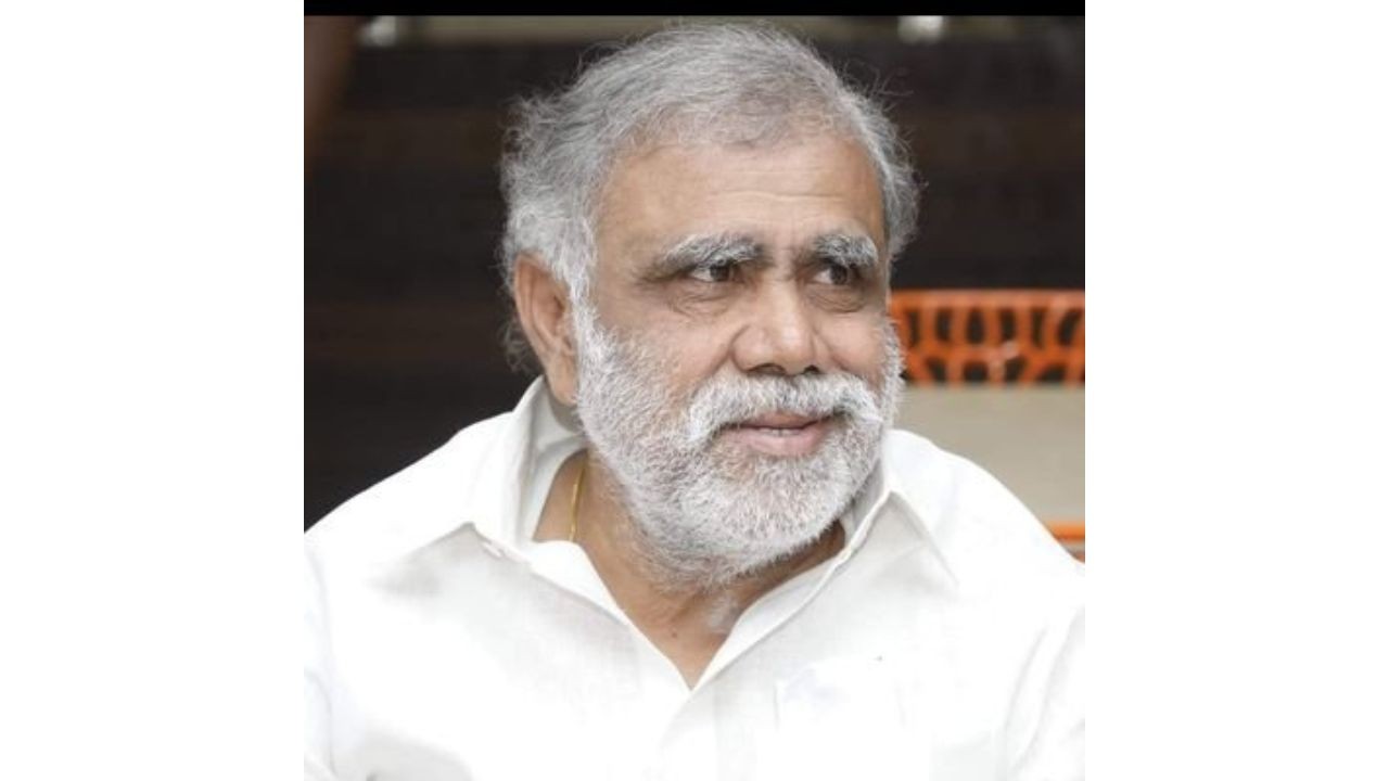 ED raids Tamil Nadu Minister I Periyasamy, son in money laundering case