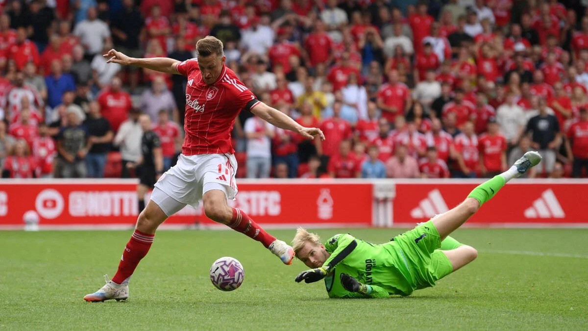 Nottingham Forest's Chris Wood scores their third goal.