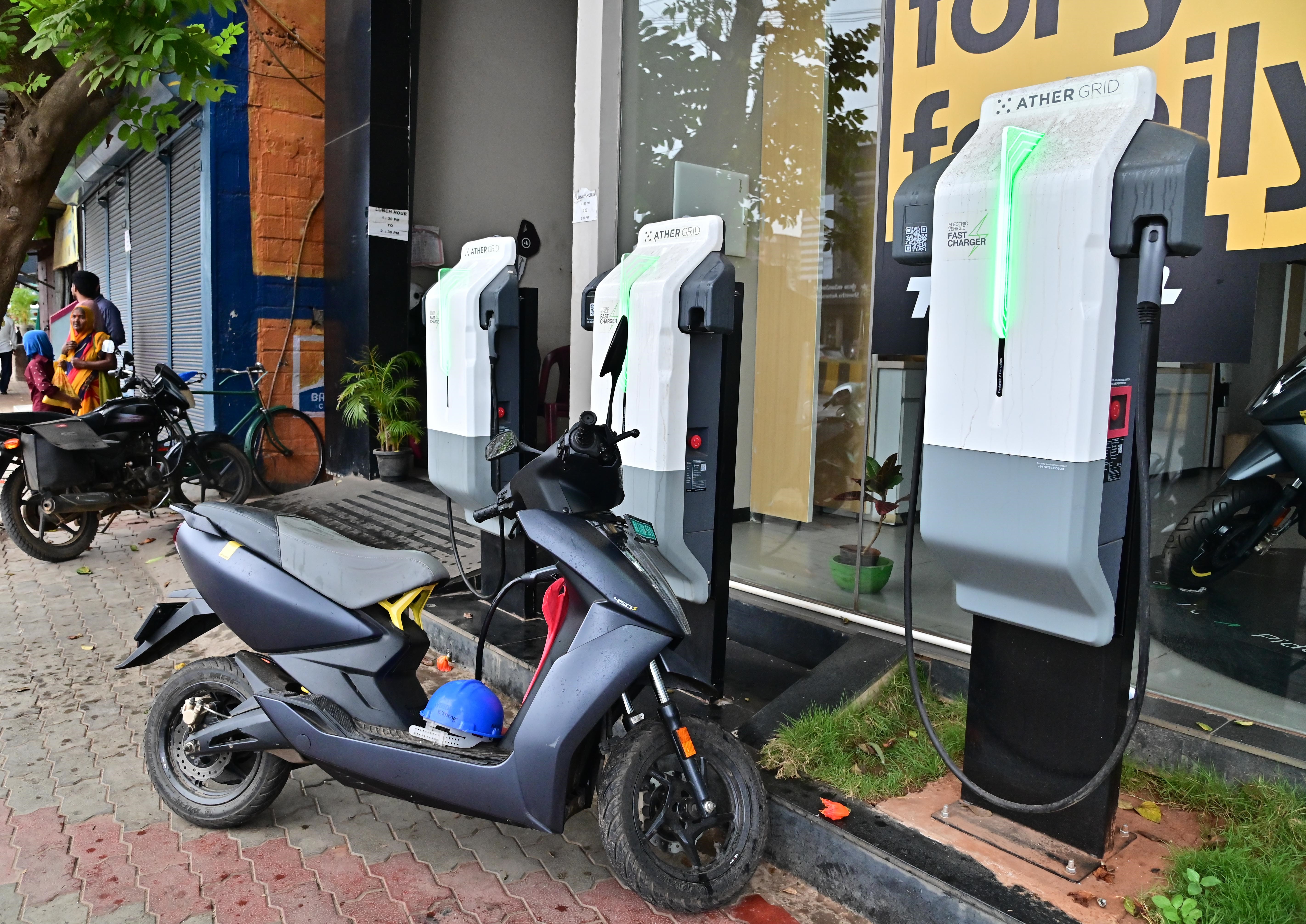 Many switch to greener mode of transport as EVs count go up