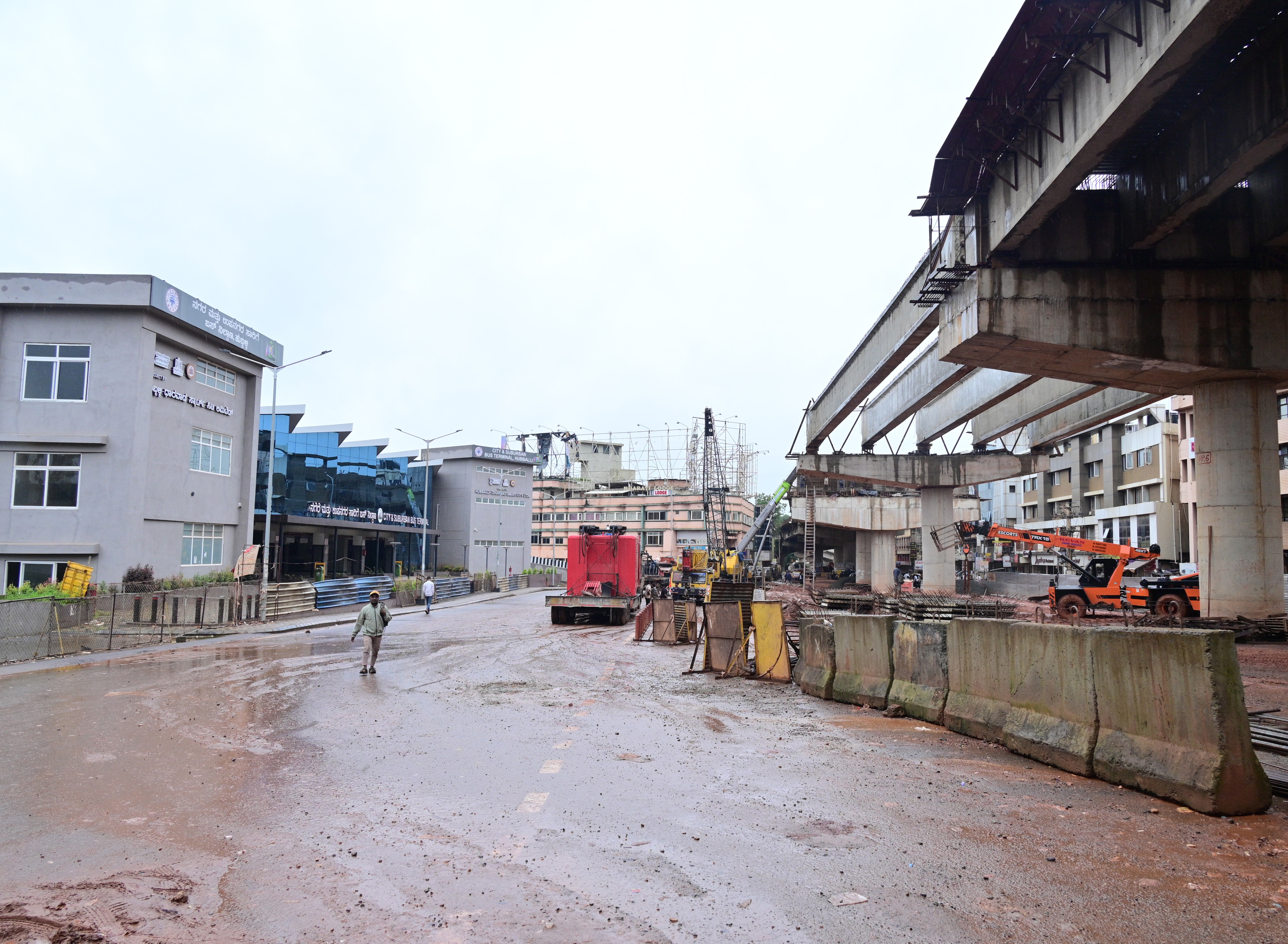 Flyover works: Old bus stand road likely to open on Aug 30