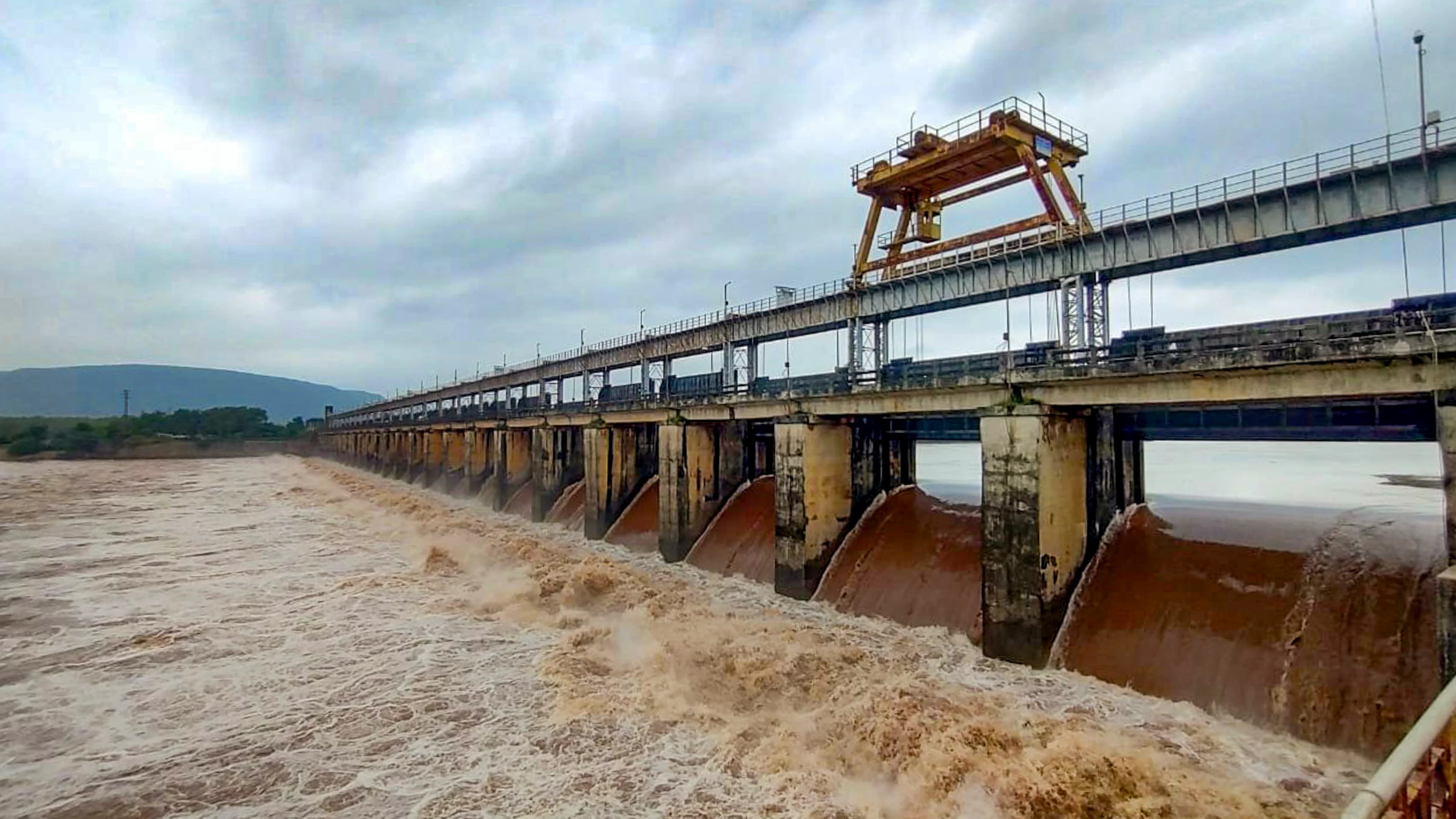 First flood warning issued as Godavari water level rises at Telangana's Bhadrachalam
