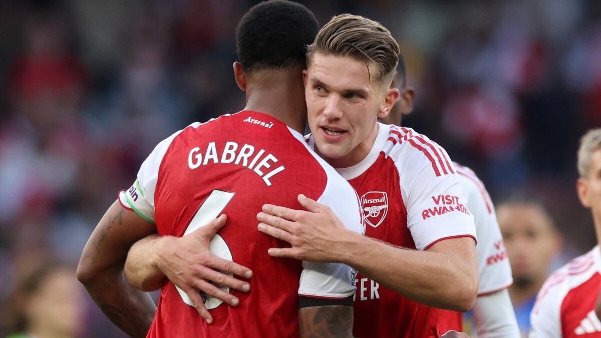 Premier League: Five-star Arsenal pummel Leeds United into submission 