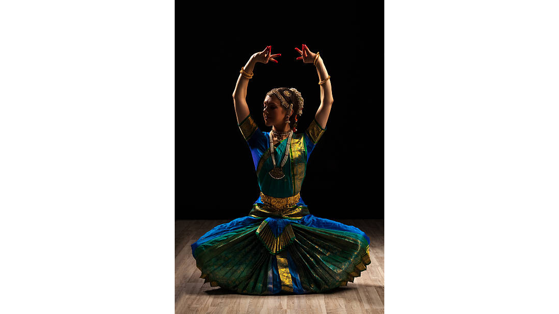 Chinese student captivates audience with her solo Bharatanatyam debut in Beijing