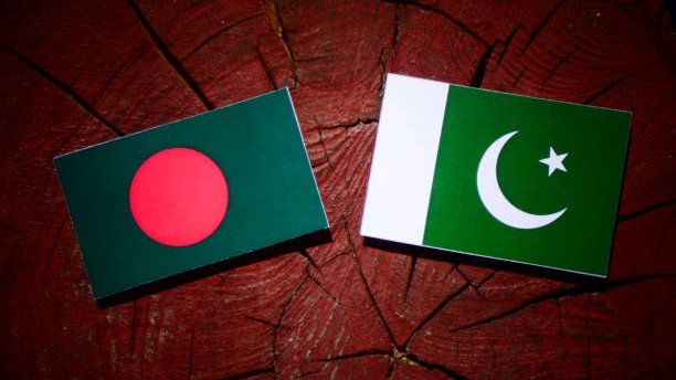 Bangladesh raises apology, pending issues related to 1971 war with Pakistan during Dar's visit