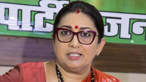 Delhi HC sets aside CIC order to disclose info on Smriti Irani's educational records