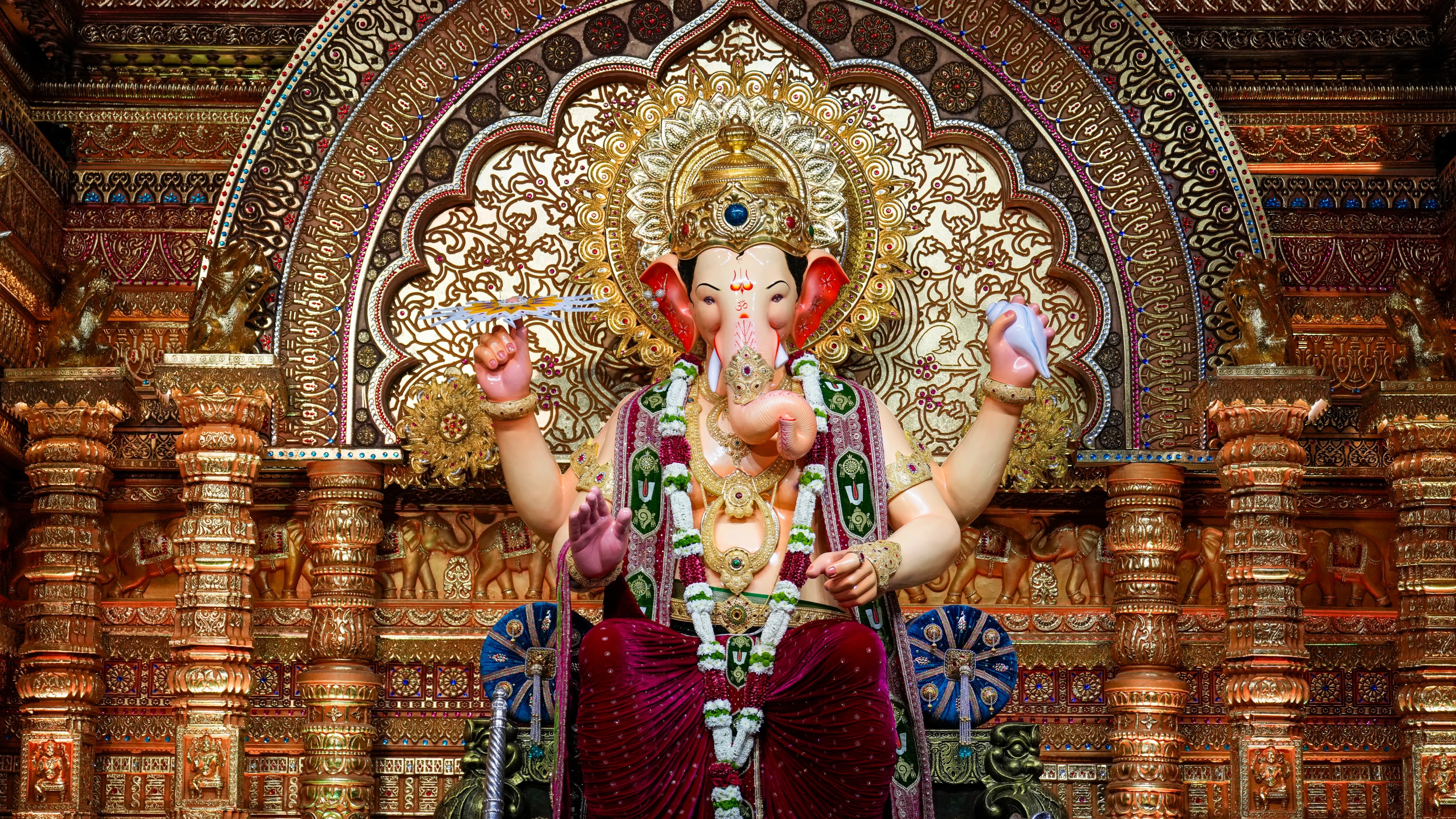 Photos: Lalbaugcha Raja 2025 first look sets the tone for Ganeshotsav in Mumbai