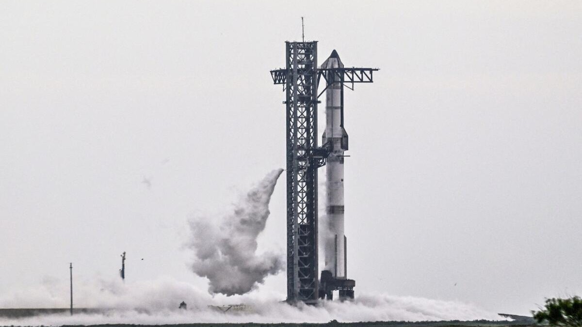 Cloudy weather delays SpaceX Starship's latest launch to overcome testing troubles