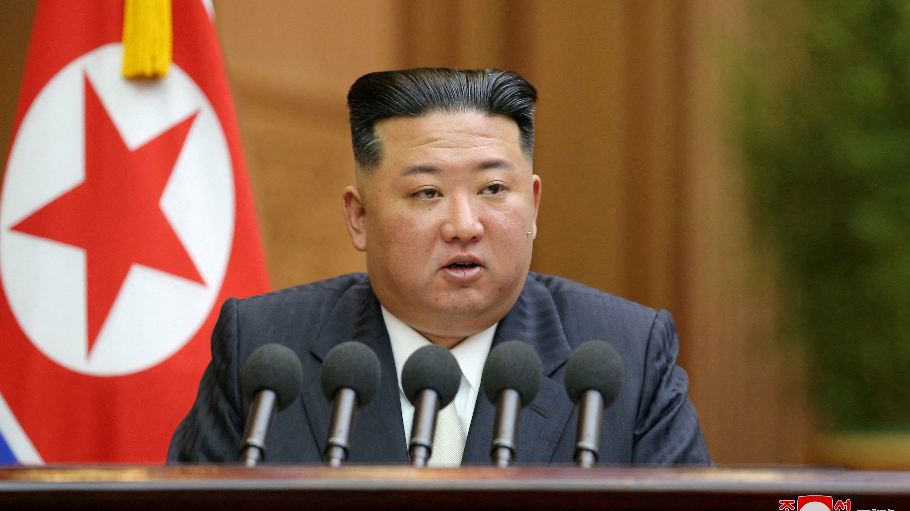 Kim Jong-Un's modernization and tourism plans: Fake Starbucks, North Korean Ikea & ‘Waikiki’ resort