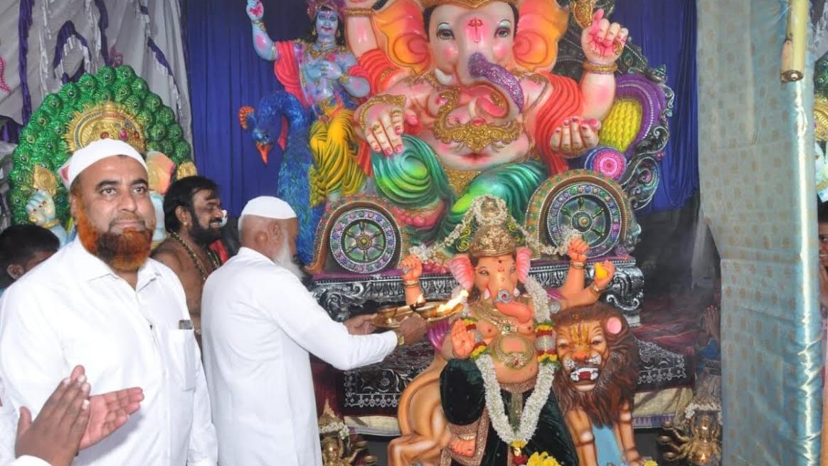 Muslims join Ganesh Chaturthi celebrations in Chamarajanagar