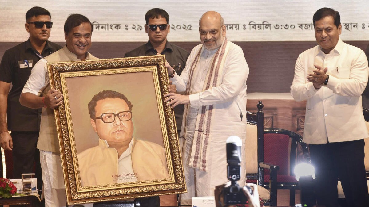 Committed to remove infiltrators from the country, says Amit Shah 
