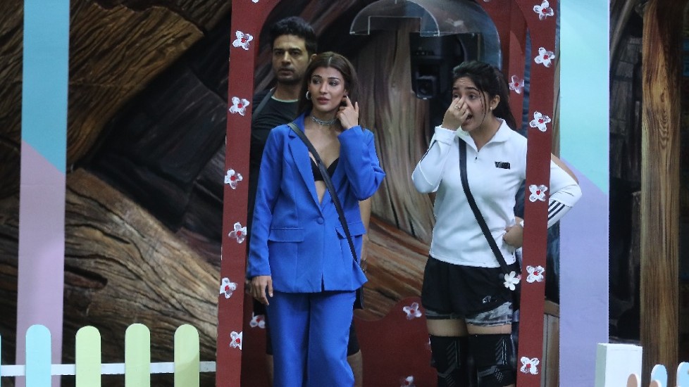 Bigg Boss 19 Day 5: Emotions soar as housemates clash over captaincy