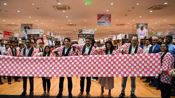 UNIQLO makes South India debut with first Bengaluru store, Rahul Dravid inaugurates