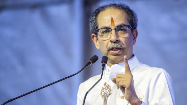 Maratha quota stir | Govt failed to provide basic facilities to protesters: Uddhav slams Maha Yuti
