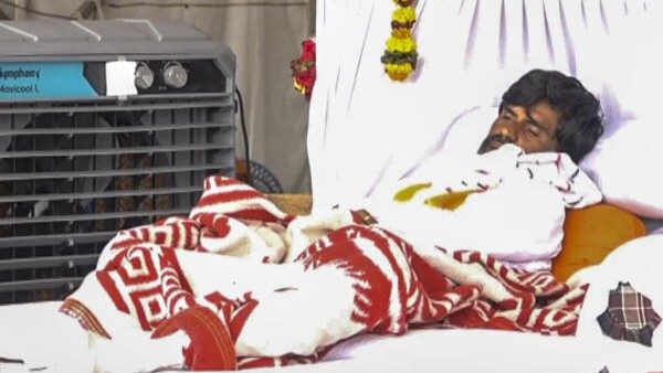 Maratha quota stir | Maharashtra grapples with no solution in sight as Manoj Jarange hardens stand