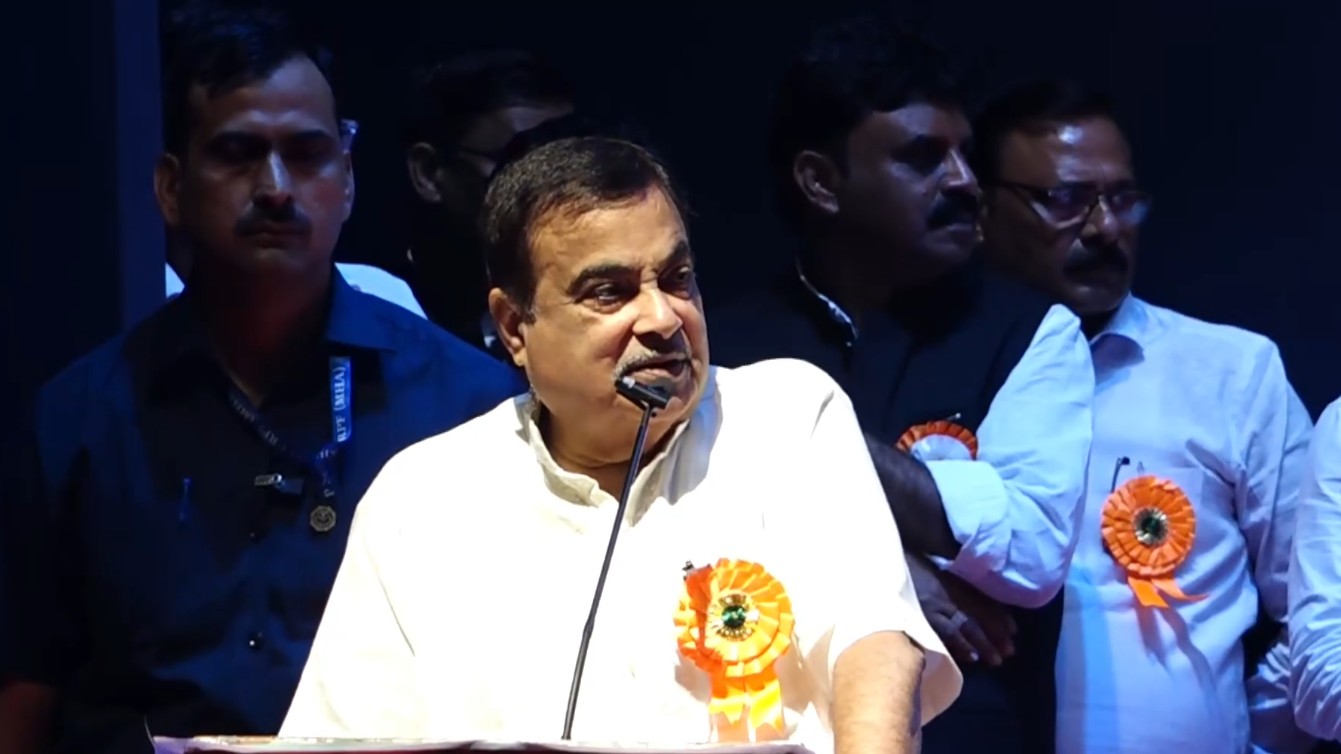 Nitin Gadkari says one who can fool people is the best leader, Congress says 'Satya Vachan'