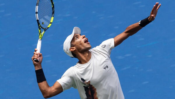Underdogs Osaka and Auger-Aliassime light up US Open with quarter-final runs