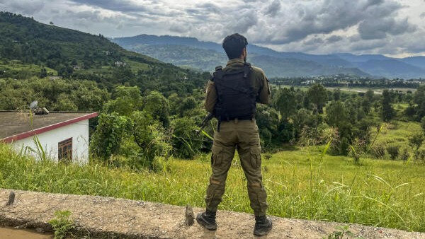 Search operation underway in Jammu & Kashmir's Poonch