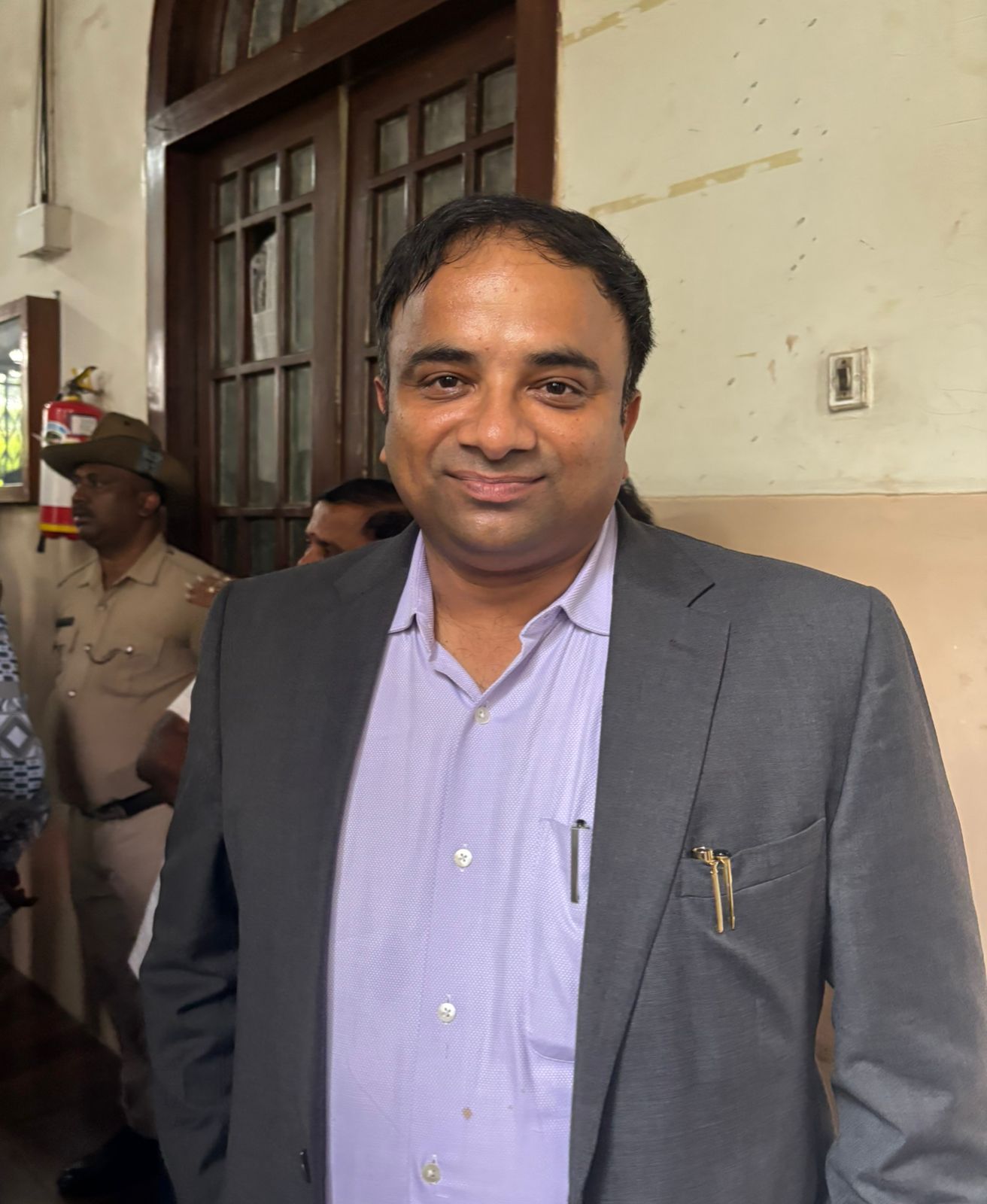 Dr Rajendra KV