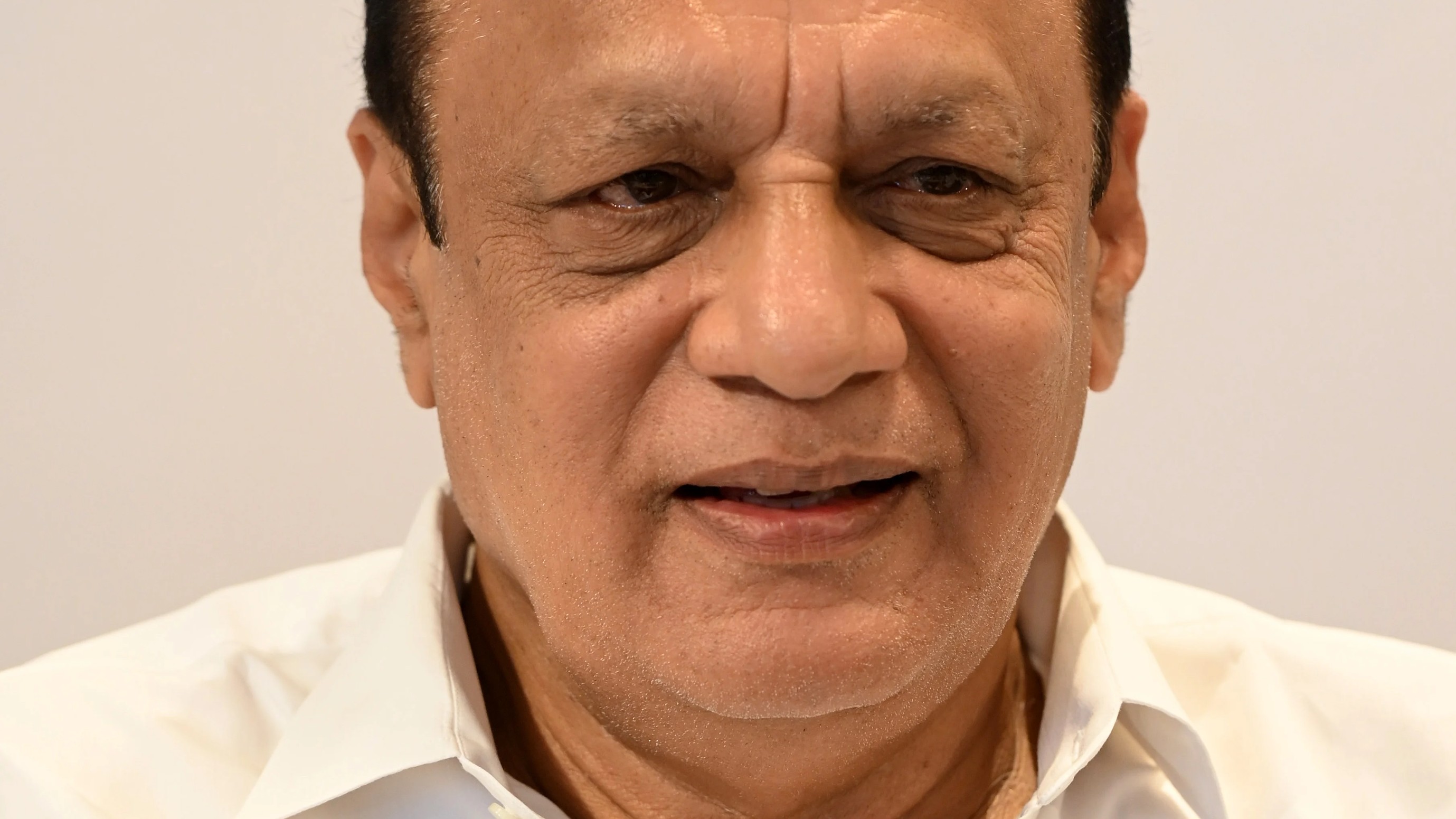 RSS leader Kalladka Prabhakar Bhat is on whose side in Dharmasthala case, asks KPCC's Sorake