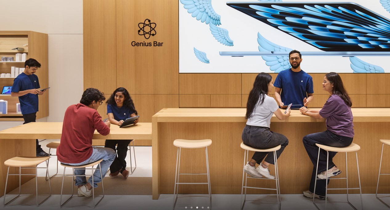 Apple Koregaon Park Store.