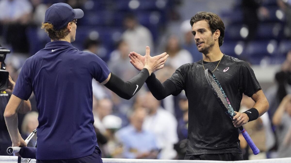 Jannik Sinner swats aside Lorenzo Musetti to set up US Open semi-final with Auger-Aliassime
