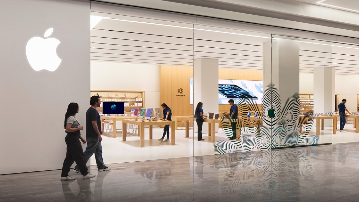 Apple Koregaon Park: Apple opens its first retail store in Pune