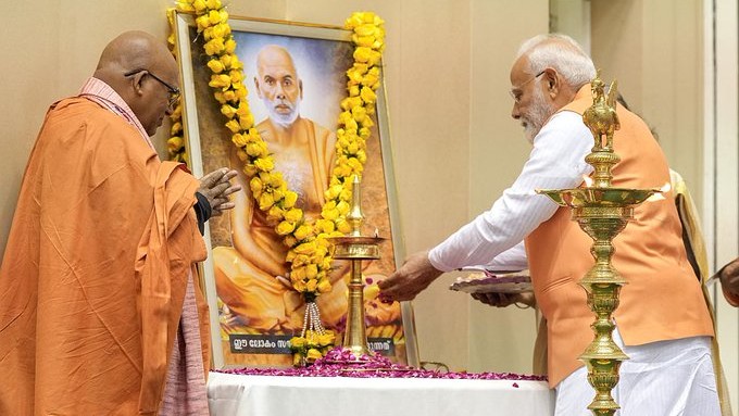 PM Modi pays tributes to spiritual leader Narayana Guru on his birthday anniversary