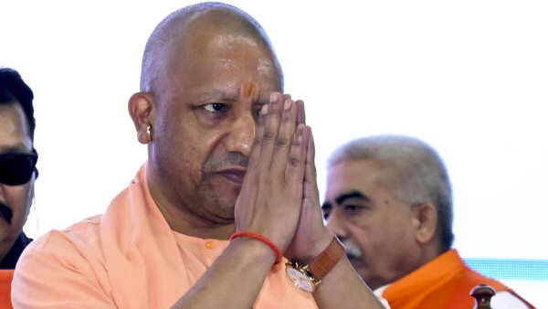 Days after police lathi charge in UP, ABVP delegation meets CM Yogi Adityanath