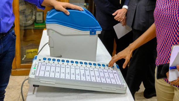 In polls, trust outweighs method