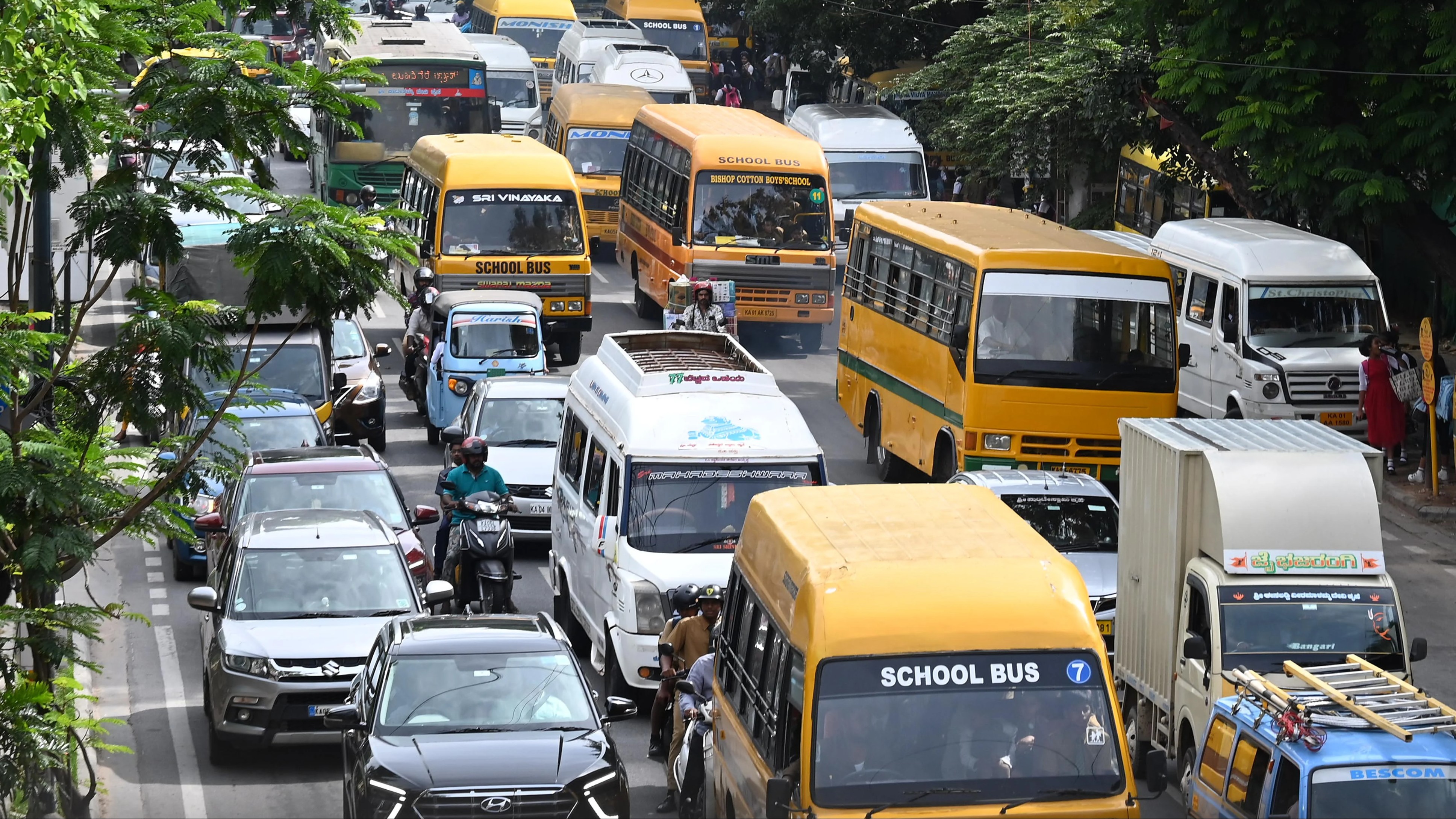 Bengaluru students bat for safe, short commute
