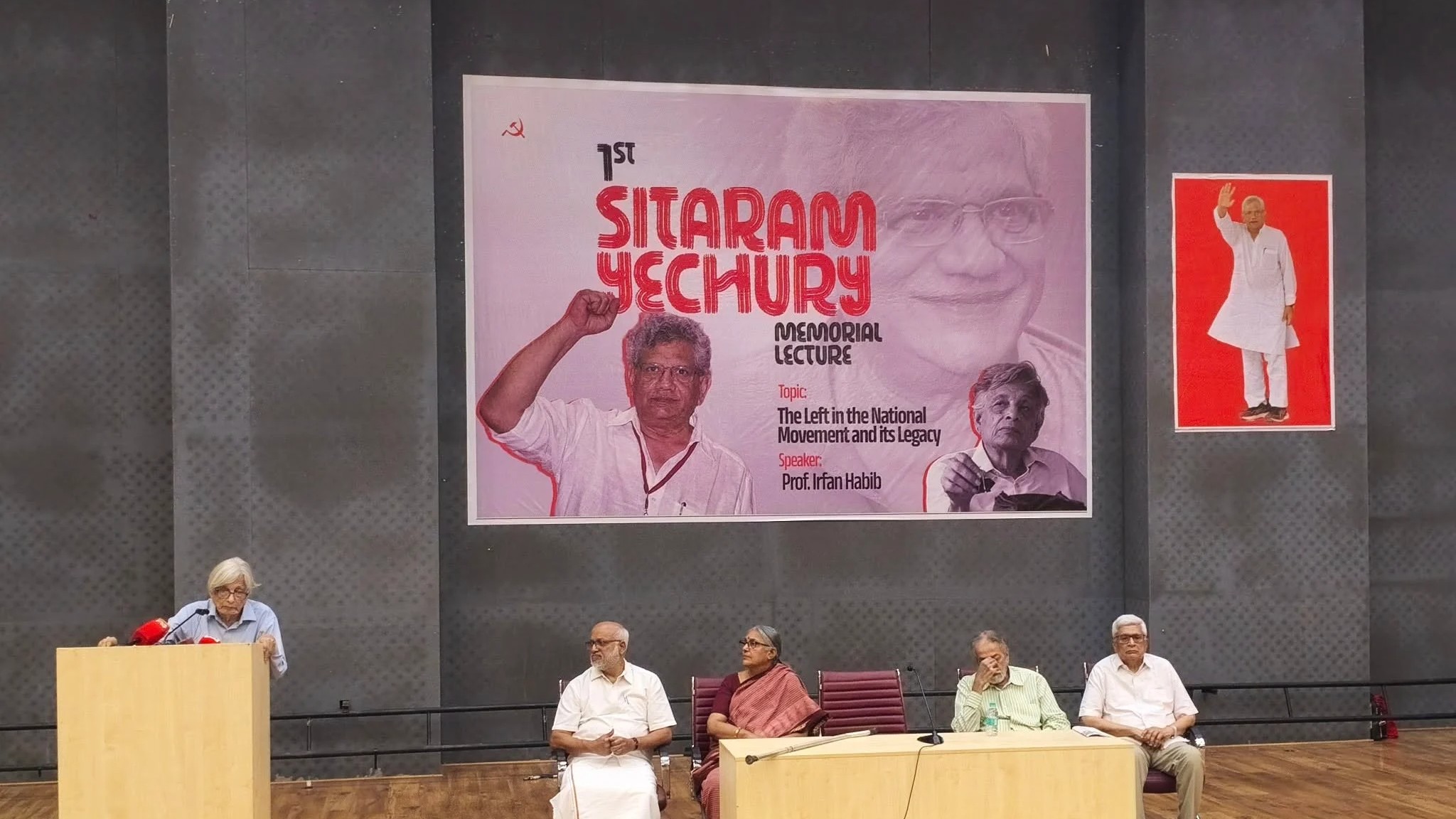 Not just socialism but full democracy need to be propagated: Irfan Habib