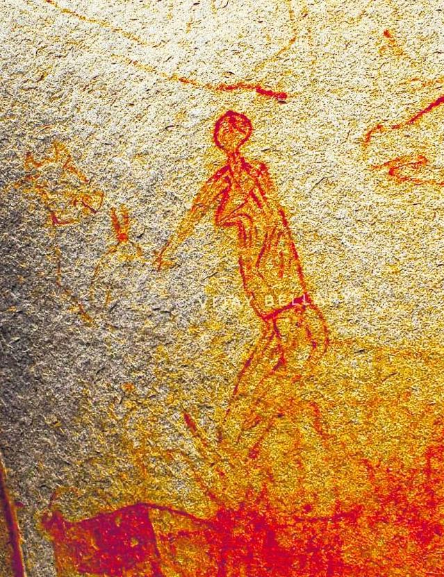 Megalithic cave paintings at Rakkasagavi.