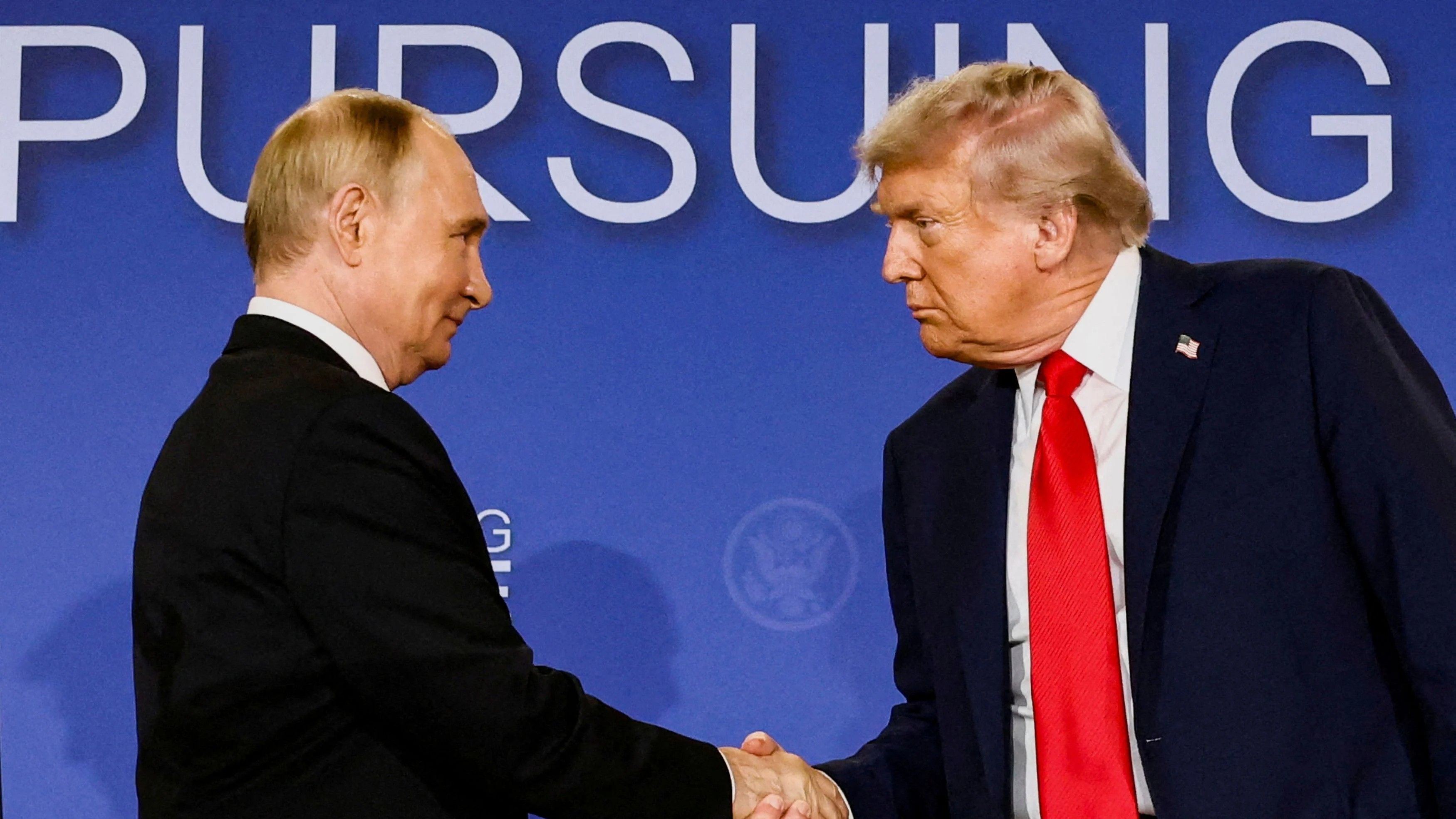 Russian President Putin offers to extend arms control treaty if US promises to abide by it 