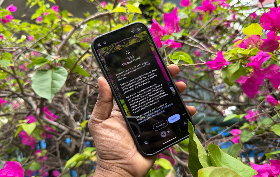 Gen AI-powered Camera Coach feature on Google Pixel 10 Pro.