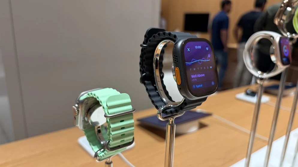 Apple Watch Ultra 3 displayed at Apple Hebbal Store.