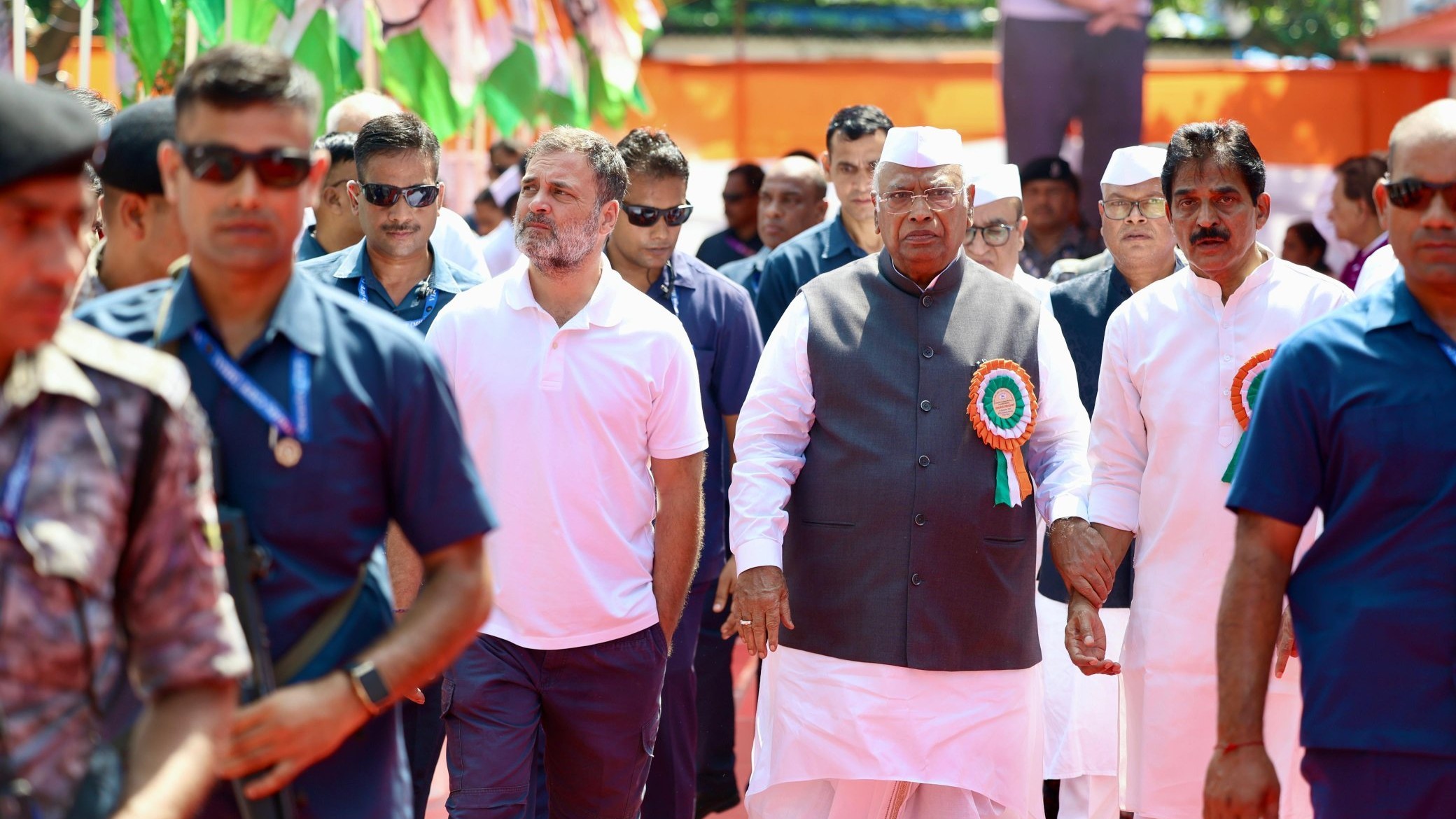 Bihar Assembly Elections 2025: BJP considers Nitish a ‘burden’, I.N.D.I.A. bloc will fulfil ‘Golden Bihar’ dream, says Kharge