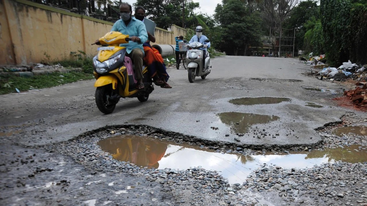 Bengaluru: College student’s death ignites debate on dangers of potholes   