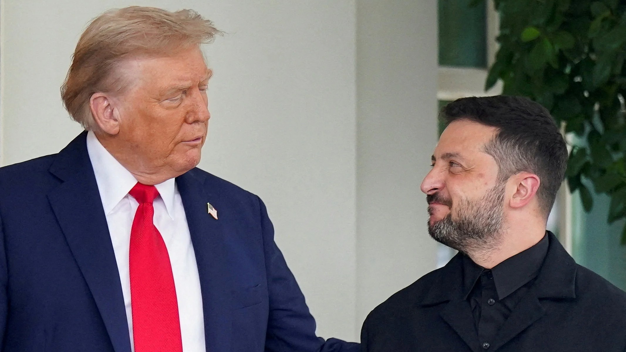 Donald Trump says Ukraine can retake all its land, in rhetorical shift