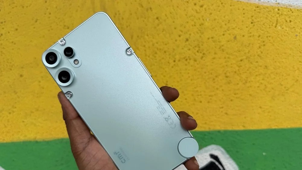 CMF Phone 2 Pro.