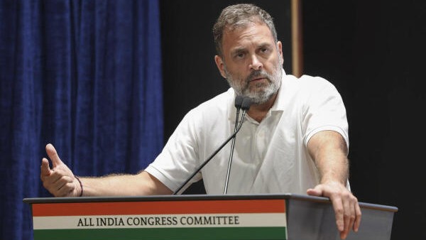 Rahul Gandhi speaks with CM MK Stalin, Vijay over Karur stampede