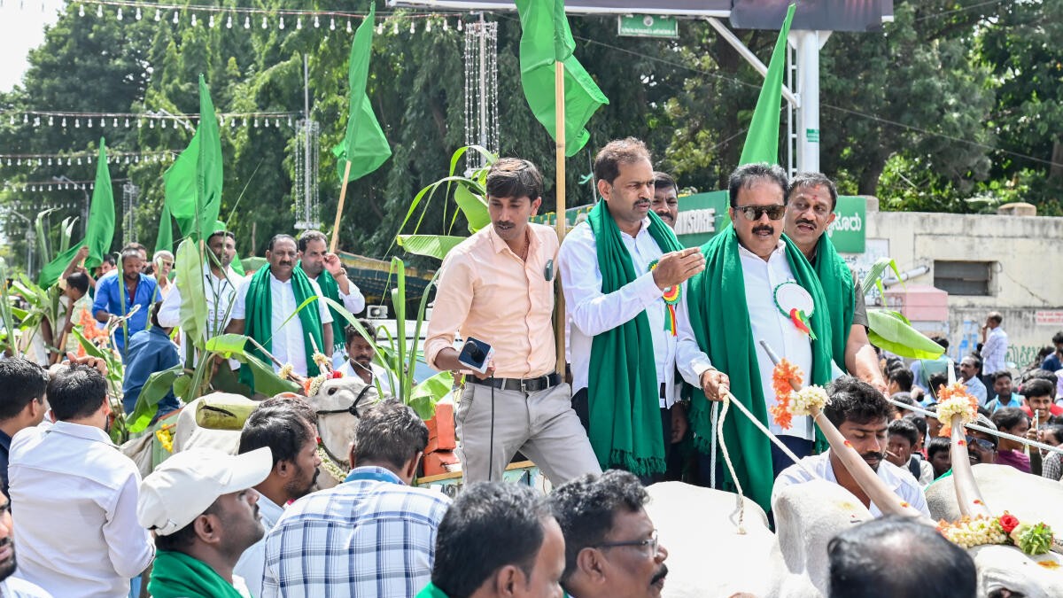 Awards, tech seminars and cultural shows adorn farmers' Dasara on Day 5 in Mysuru