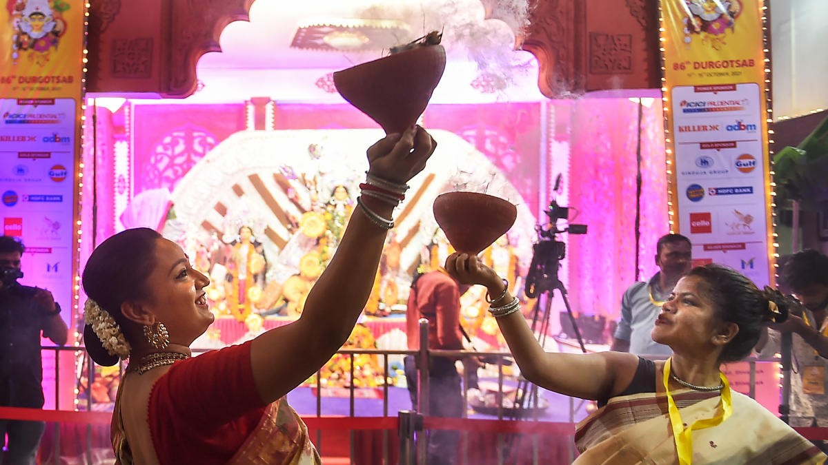From Op Sindoor to rural Bengal: Pandals adorn Mumbai as people gather to celebrate Durga Puja  