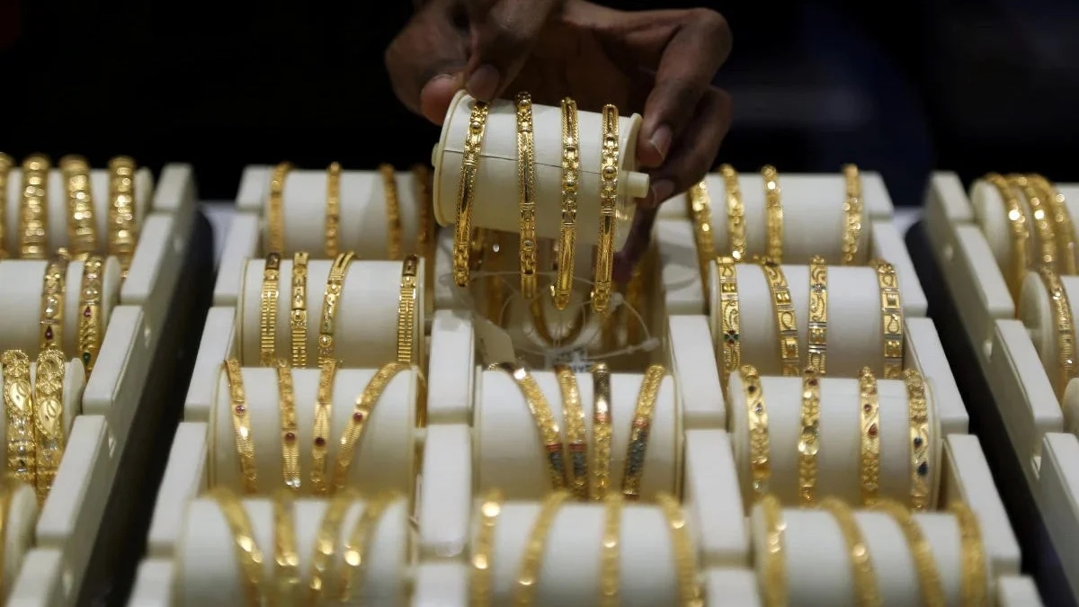 Gold, silver futures hit record highs on Fed rate cut bets, weak dollar