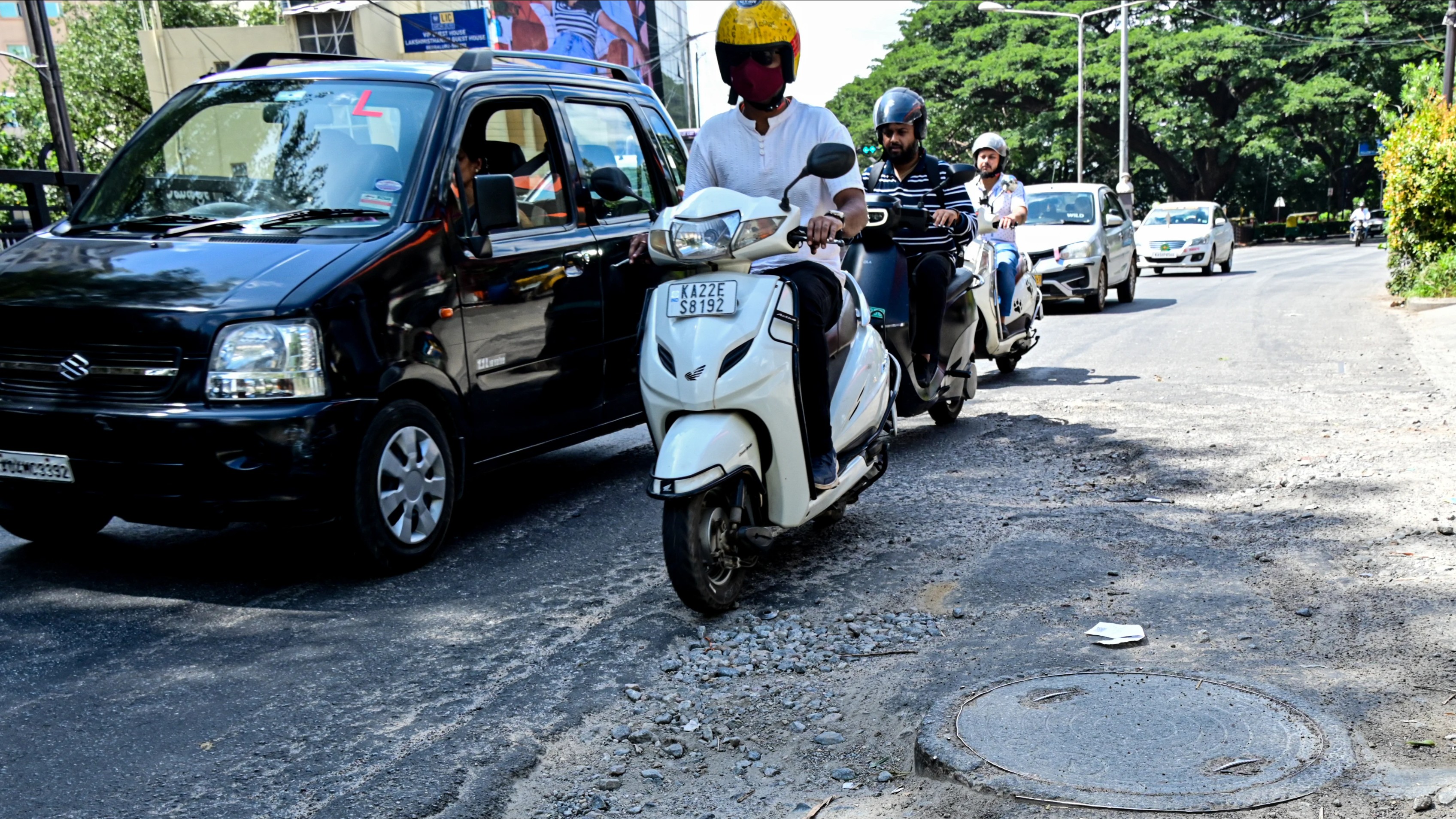 Potholes drive up back and neck problems, doctors say