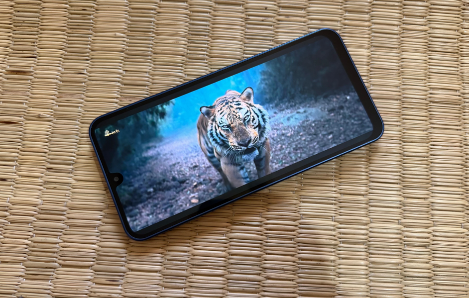 Samsung Galaxy A17.