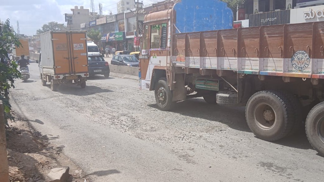 Newly tarred road in Bengaluru's Whitefield crumbles within two days   