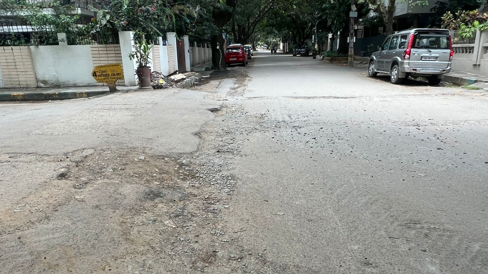 Bengaluru: Civic works leave arterial roads battered in Indiranagar